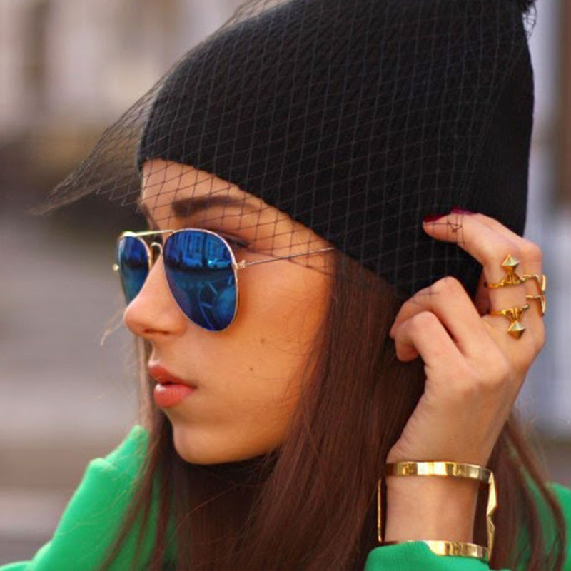 Gafas de sol de aviador de metal con lentes espejadas de color flash retro 1485