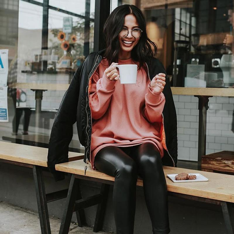 Gafas vintage redondas y elegantes con lentes transparentes A889