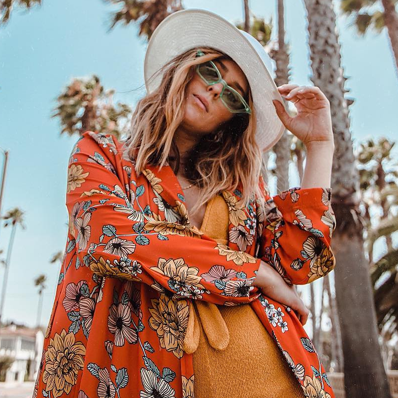 Gafas de sol estilo ojo de gato con lentes de tono de color translúcido colorido para mujer C735