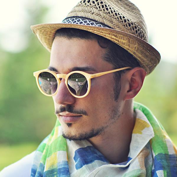 Lindas gafas de sol para mujer retro con orificio para llave P3 redondas de color pastel 8928