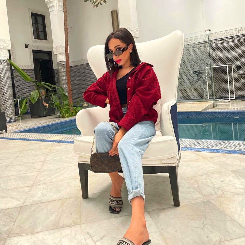 Gafas de sol ovaladas vintage con montura gruesa y redondeadas retro D262