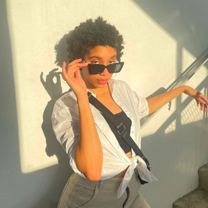 Gafas de sol tipo ojo de gato con montura gruesa y lentes planas medianas D265