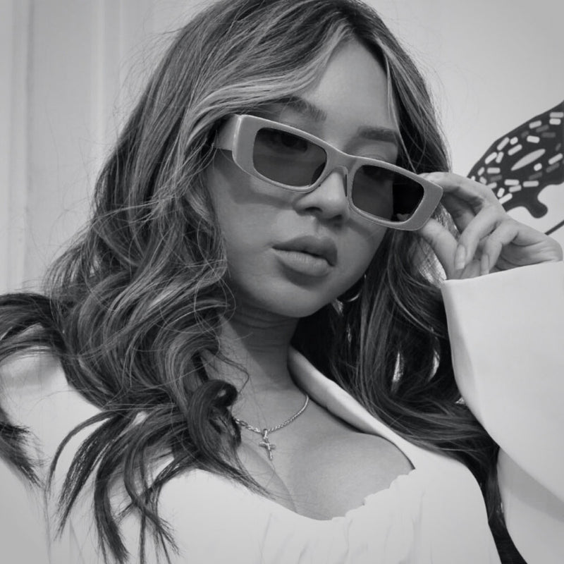 Gafas de sol rectangulares gruesas con lentes planas y cuadradas anchas retro D209