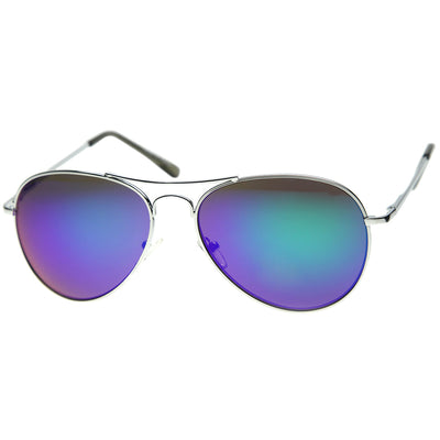 Gafas de sol de aviador de metal con lentes espejadas y flash retro