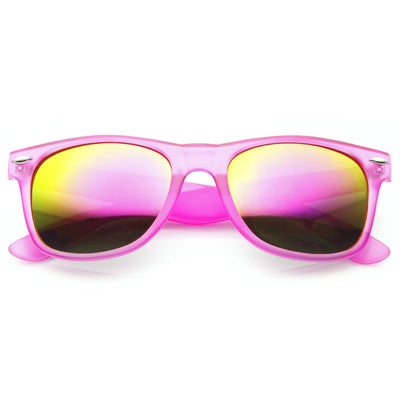 Gafas de sol con borde de cuerno y lentes de espejo reflectantes de fiesta retro de neón esmerilado 8651
