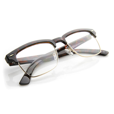 Gafas de lentes transparentes con borde con cuernos de inspiración vintage 9623