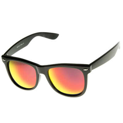 Gafas de sol con borde de cuernos y lentes de espejo con destellos coloridos de moda Hipster 8078