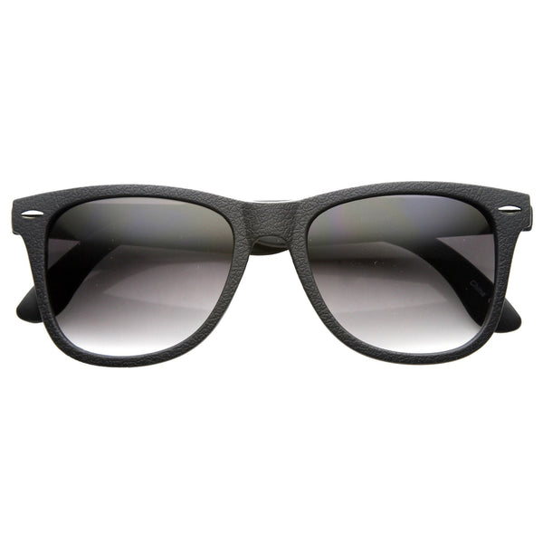 Retro Horned Rim Textured Frame Sunglasses Zerouv 