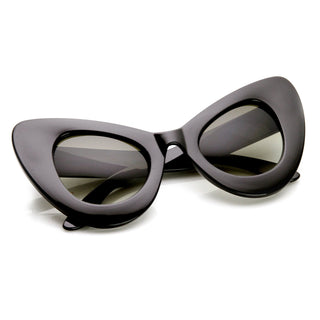 Retro Mod Super Trendy Women's Fashion Cat Eye Sunglasses 9233 - Black