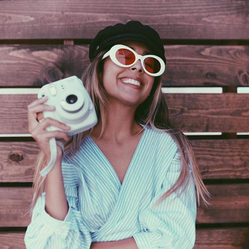 Retro 1990's Fashion Clout Goggle Oval Colored Lens Sunglasses White Blue
