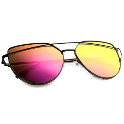 Gafas de sol extragrandes y finas con lentes planos espejados y cejas cruzadas A545