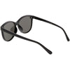 Gafas de sol retro modernas con lentes espejadas de color y borde con cuernos C399