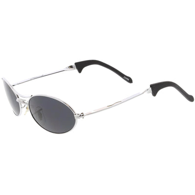Pequeñas gafas de sol True Vintage de los años 90 con doble puente de metal ovalado C651