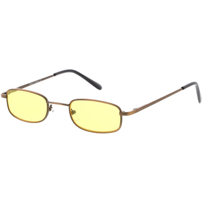Gafas de sol retro de metal en tono de color rectangular pequeño de los años 90 C708