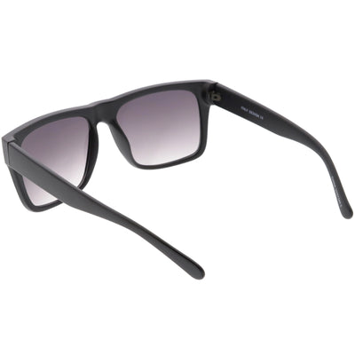 Gafas de sol cuadradas retro con montura de cuerno y lentes de color neutro C785