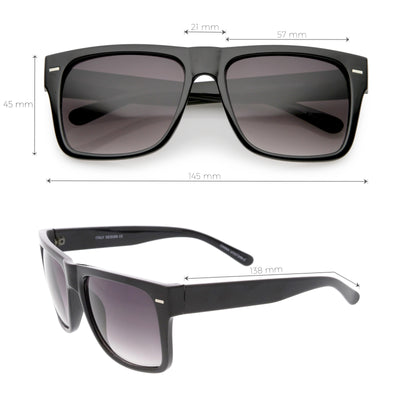Gafas de sol cuadradas retro con montura de cuerno y lentes de color neutro C785
