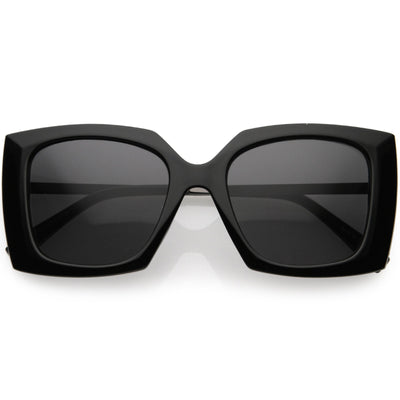 Elegantes gafas de sol cuadradas con lentes de color neutro y dos tonos con brazos de metal D105